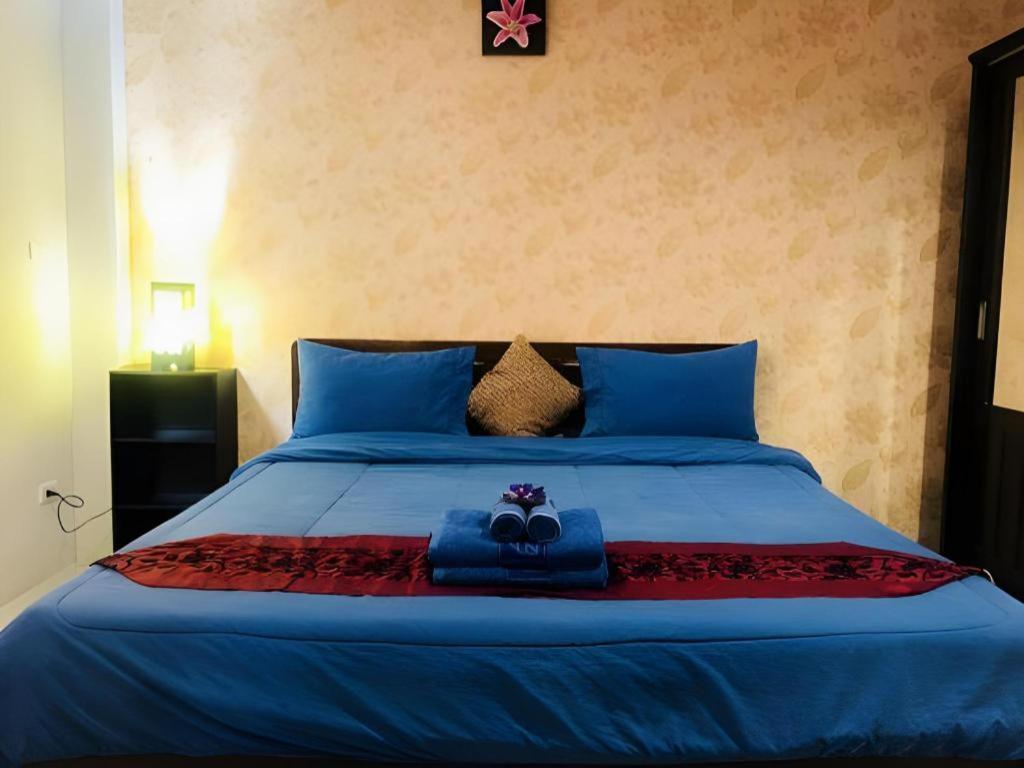 Tontalay Hotel Bang Saen Exterior photo