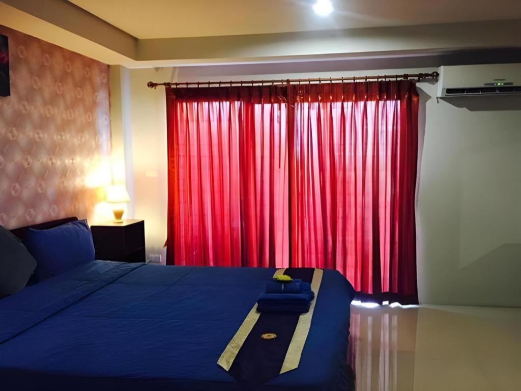 Tontalay Hotel Bang Saen Exterior photo